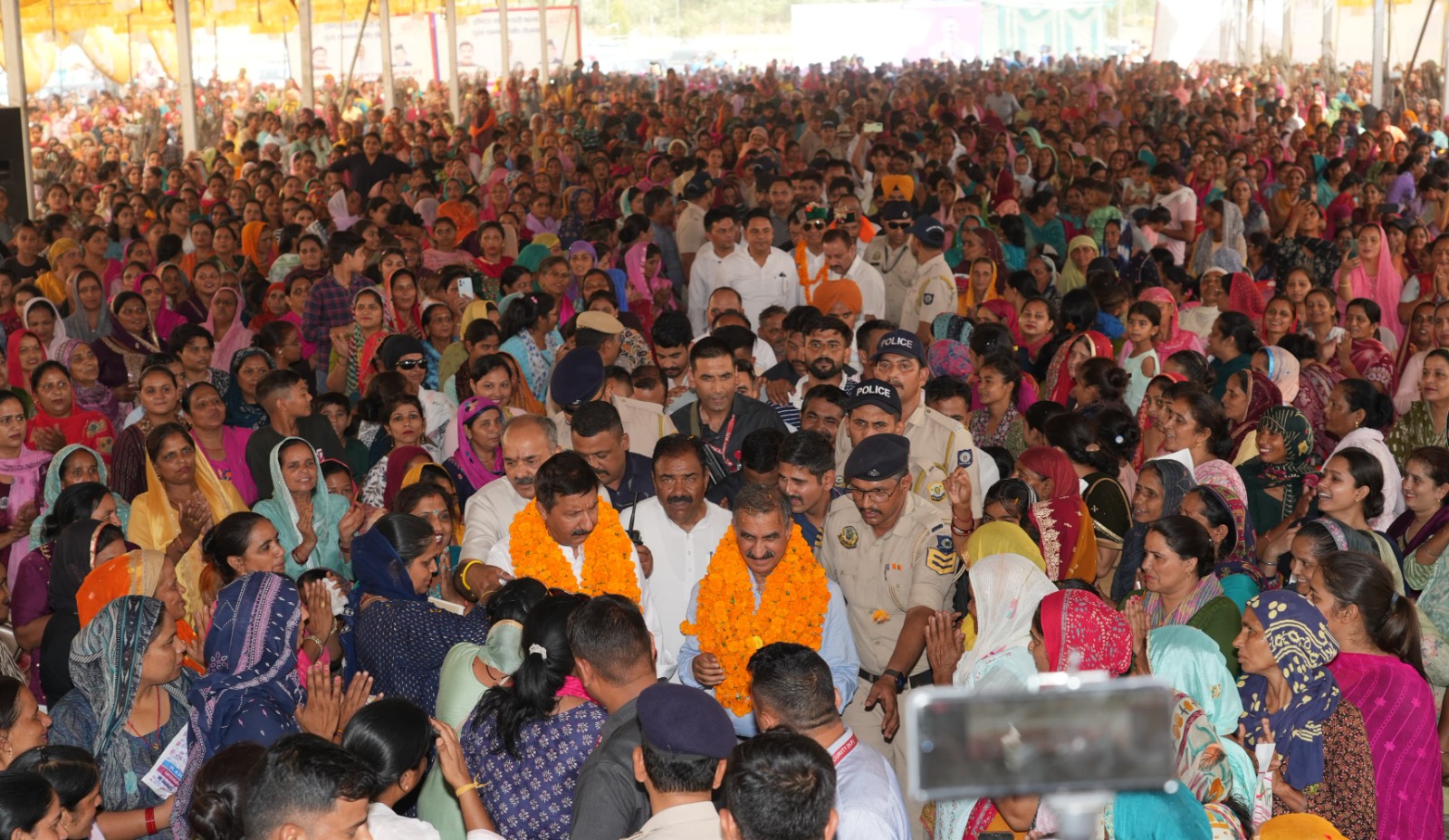CM releases Rs.3.27 crore under Indira Gandhi Pyari Behna Sukh Samman Nidhi Yojana for Haroli in Una